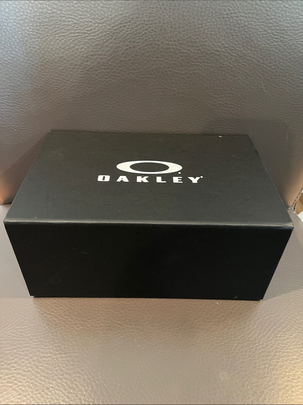 Oakley display/storage box
